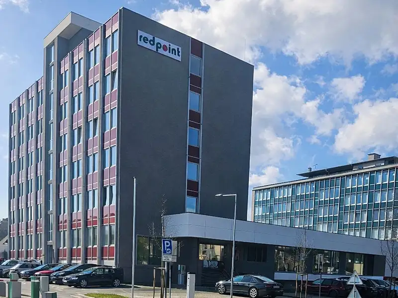 Pronájem kanceláře 21 m², Chrudim – náhled fotky 1