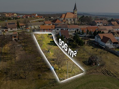 Prodej  stavebního pozemku 906 m²