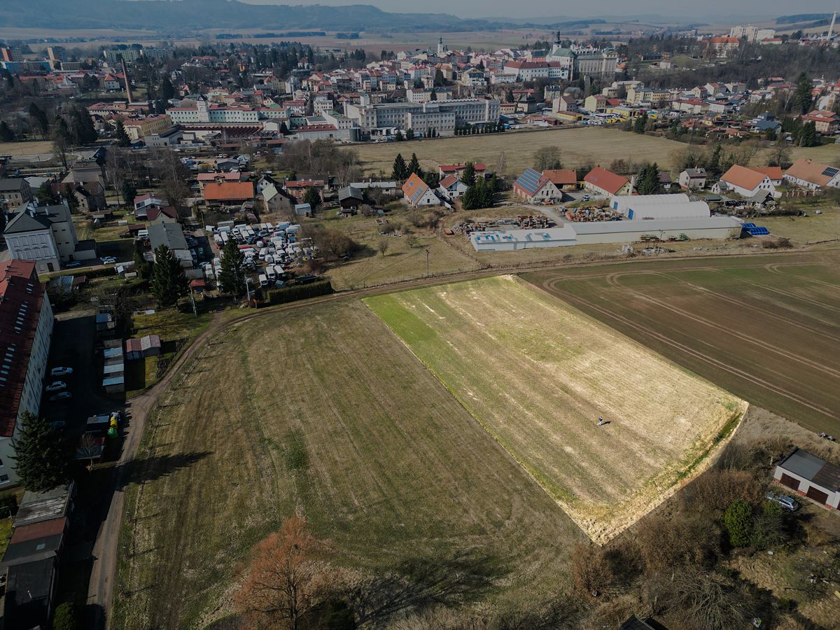 Prodej pozemku 4646 m²