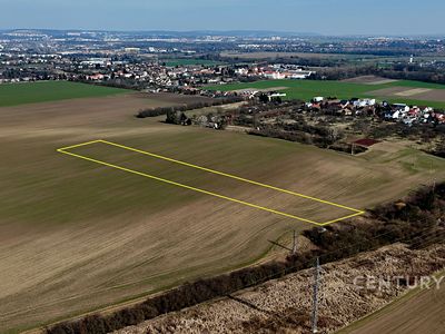 Prodej komerčního pozemku 9415 m²