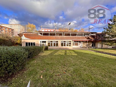 Prodej obchodního prostoru 621 m²