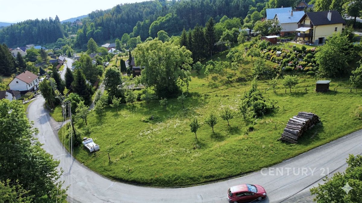 Prodej stavebního pozemku 1271 m² – fotografie 3