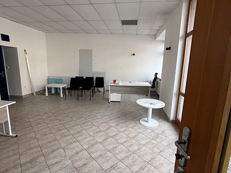 Pronájem obchodního prostoru 42 m², Náměšť nad Oslavou – náhled fotky 2