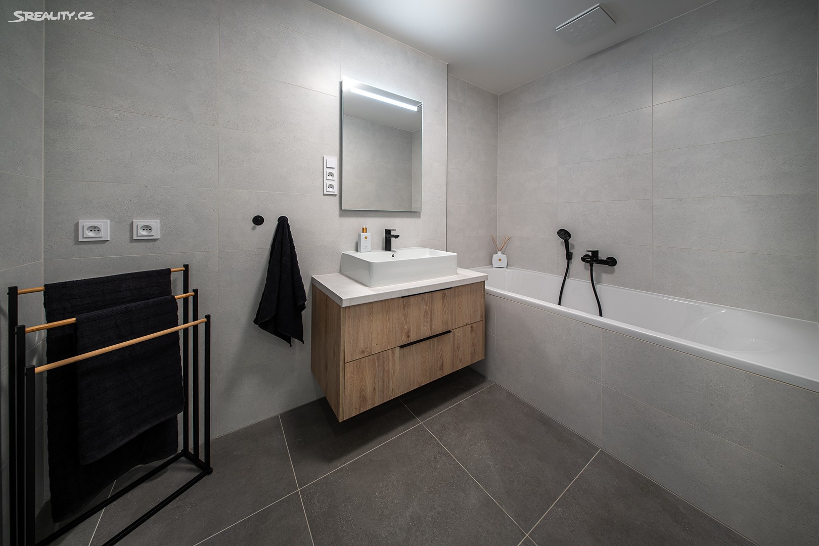 Prodej bytu 4+kk 105 m² (Mezonet) – pohled 5