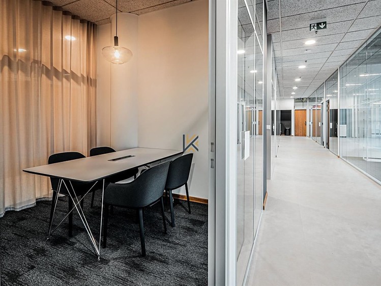 Комерційне приміщення в оренду, 2 245 м² (5 з 7)