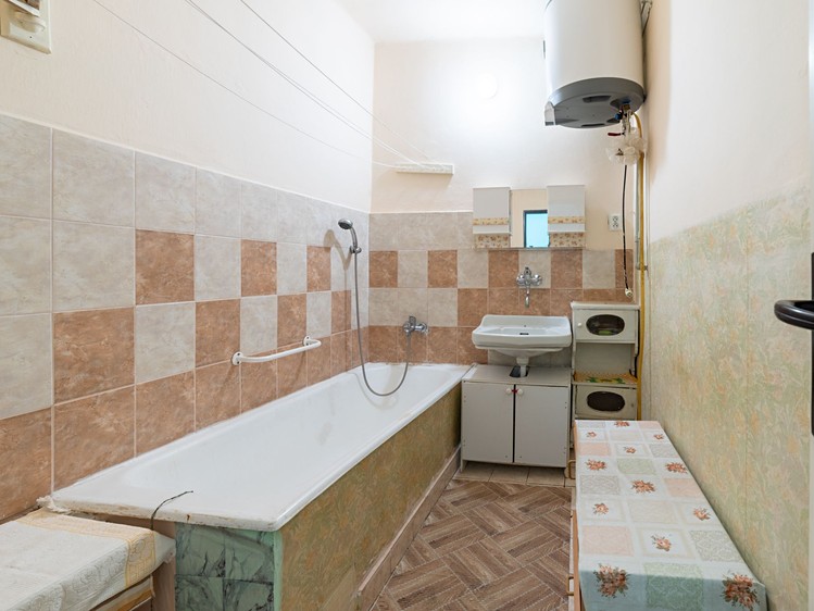 Prodej domu, 120 m² (14 z 23)