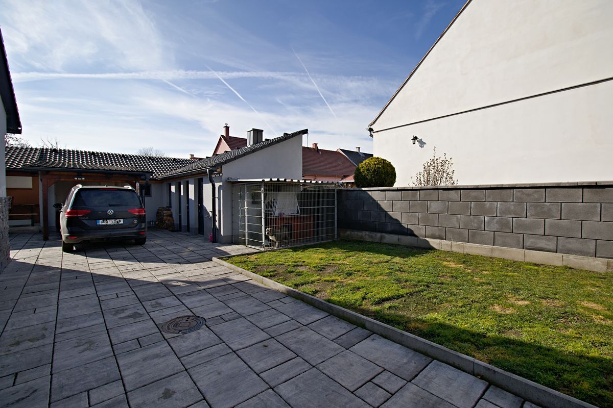 Prodej rodinného domu 132 m², pozemek 355 m² – fotografie 4