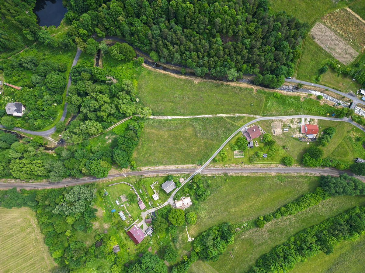 Prodej stavebního pozemku 1300 m²