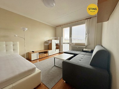 Pronájem bytu 1+1 32 m²