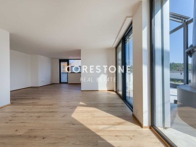 Prodej bytu 4+kk 132 m²