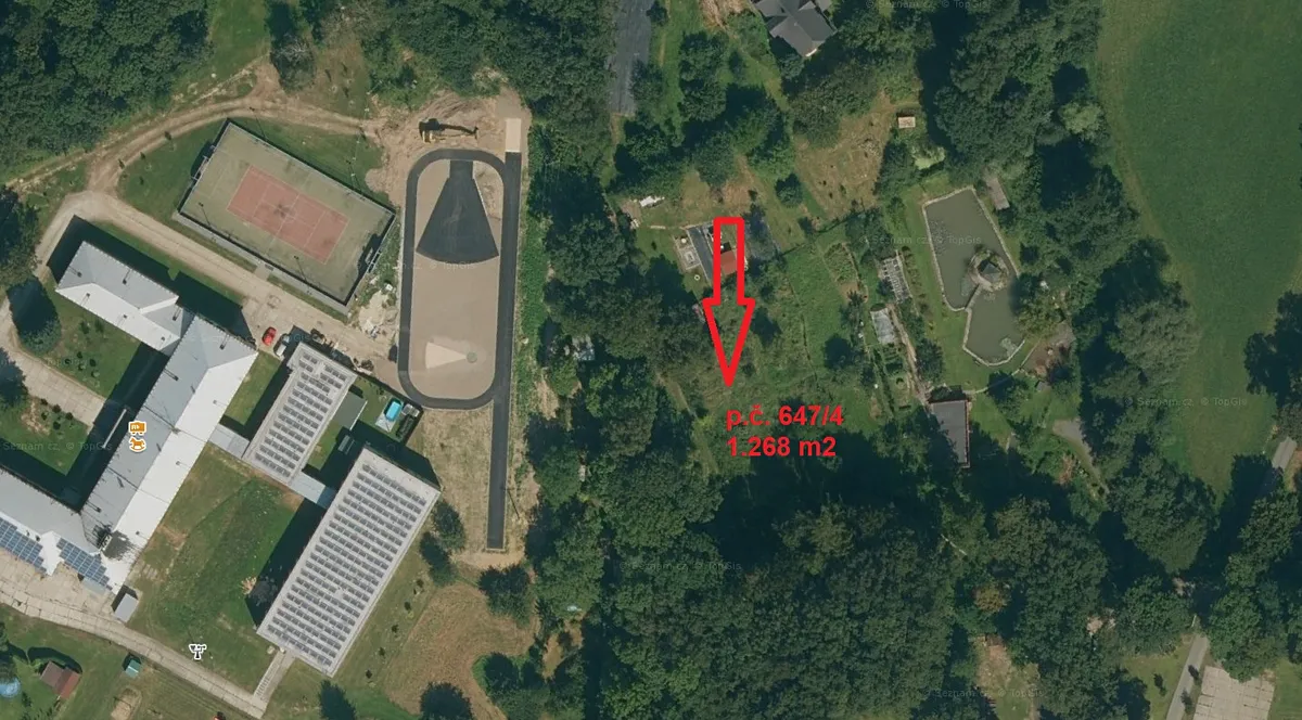 Prodej pozemku 1268 m²