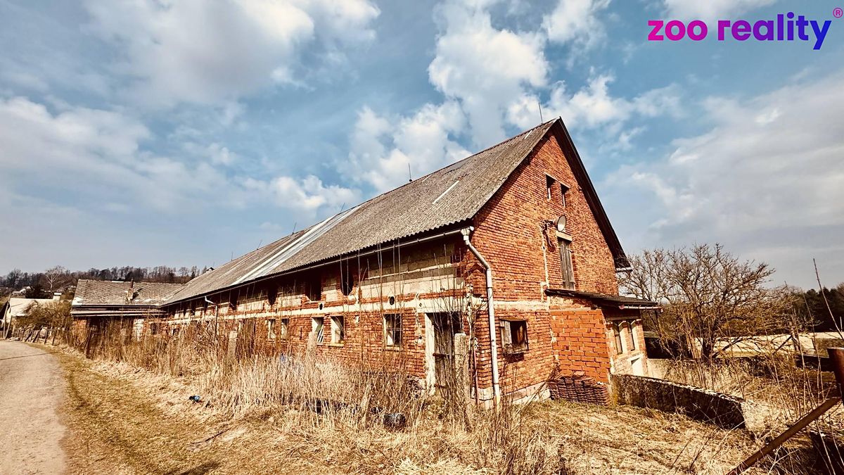Prodej zemědělské usedlosti 850 m², pozemek 2730 m² – fotografie 2