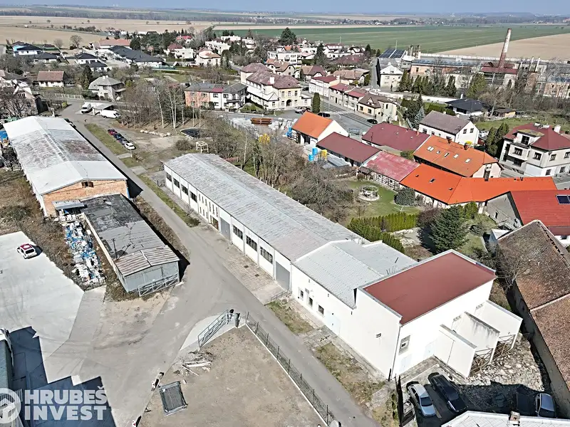 Prodej výrobní haly, prostoru 996 m², Chrast – náhled fotky 3