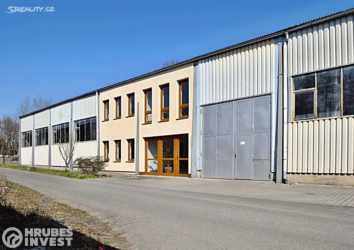 Prodej výrobní haly, prostoru 996 m², Tylova