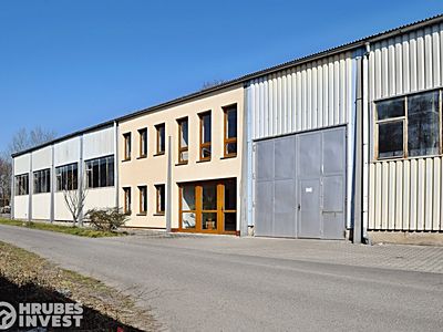 Prodej výrobní haly, prostoru 996 m²