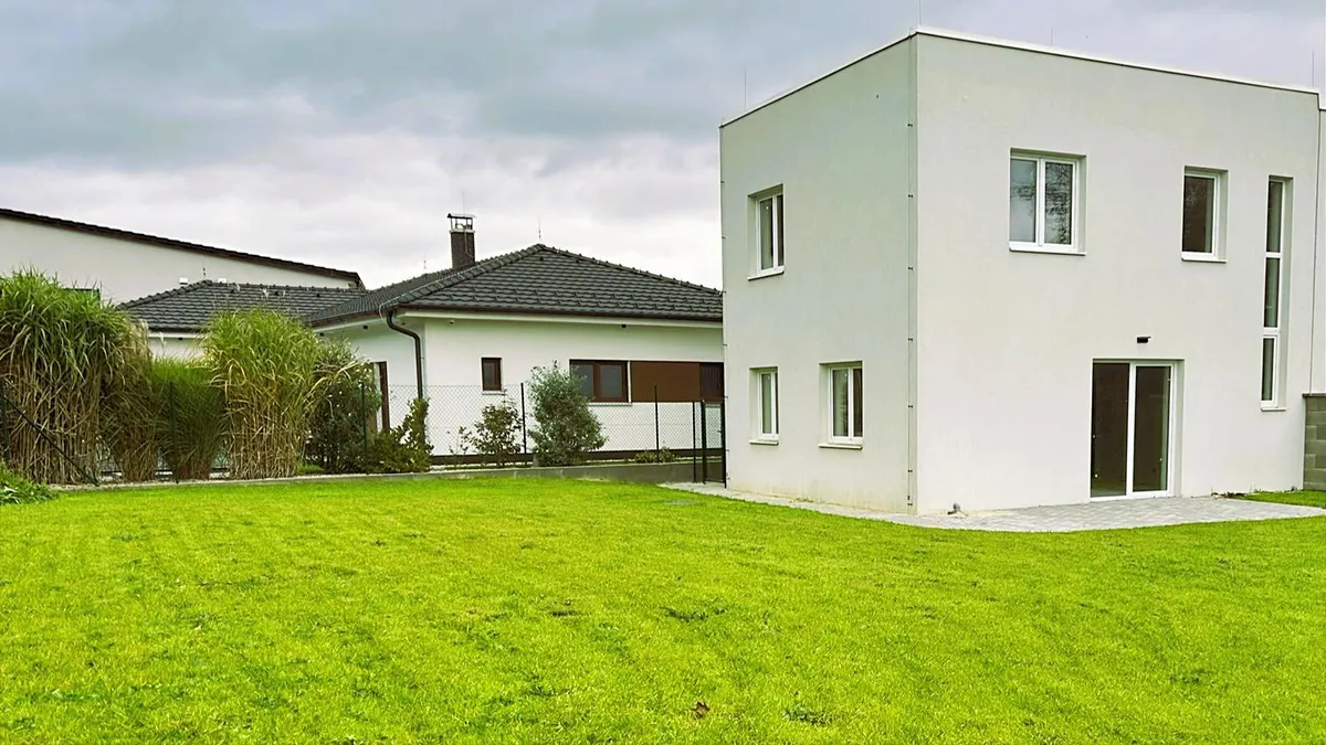 Prodej rodinného domu 86 m², pozemek 594 m²