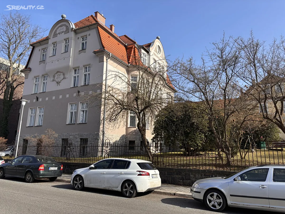 Pronájem bytu 3+1 100 m², Liberec