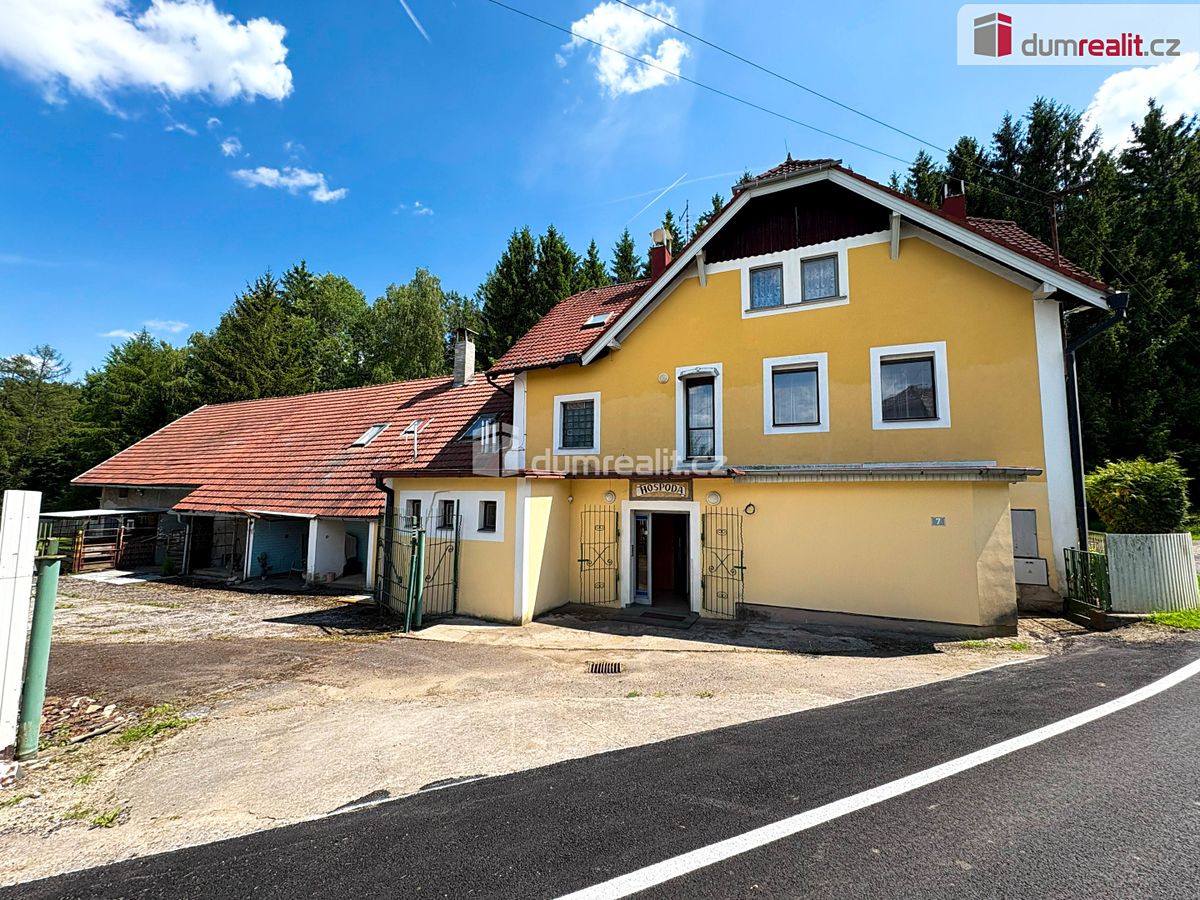 Prodej rodinného domu 505 m², pozemek 4038 m² – fotografie 2