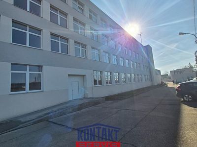 Pronájem výrobní haly, prostoru 200 m²