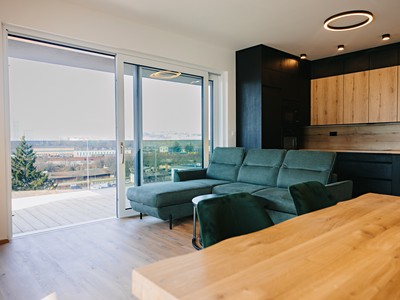 Pronájem bytu 3+kk 109 m² (Jednopodlažní)