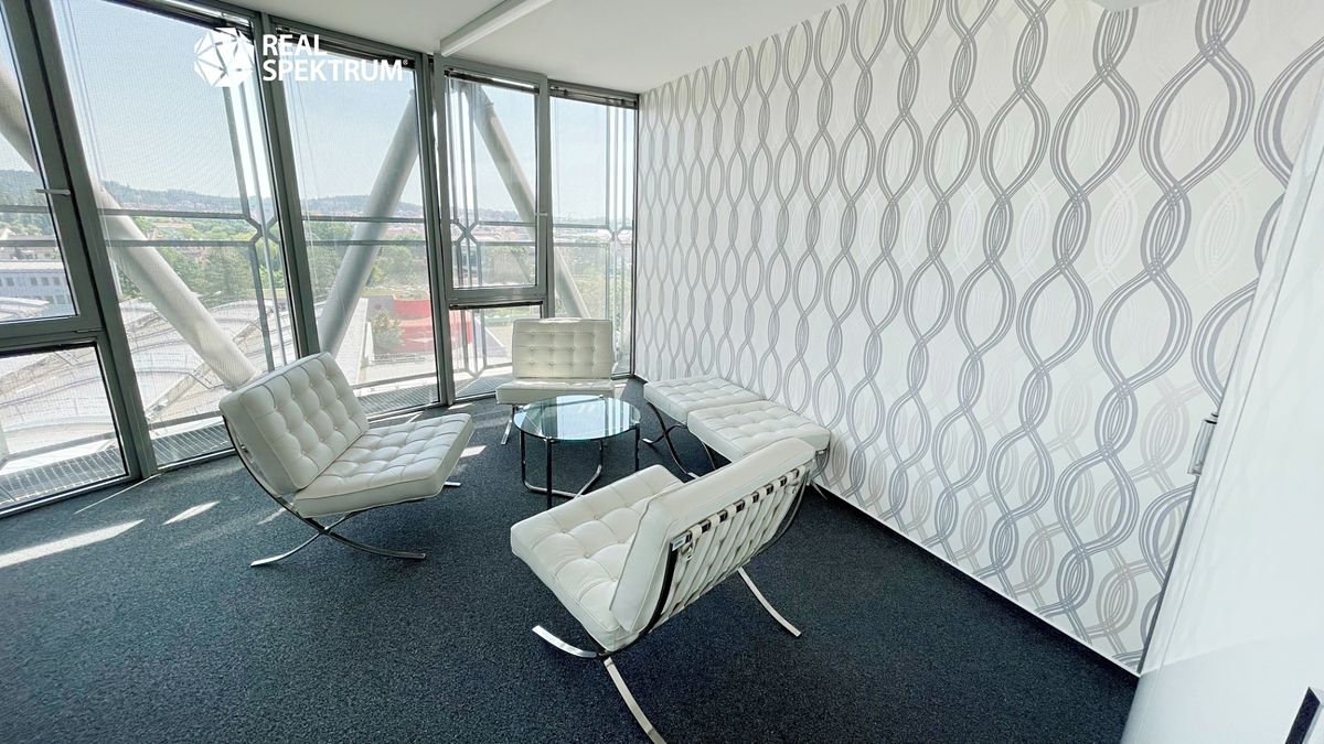 Pronájem kanceláře 76 m² – fotografie 2
