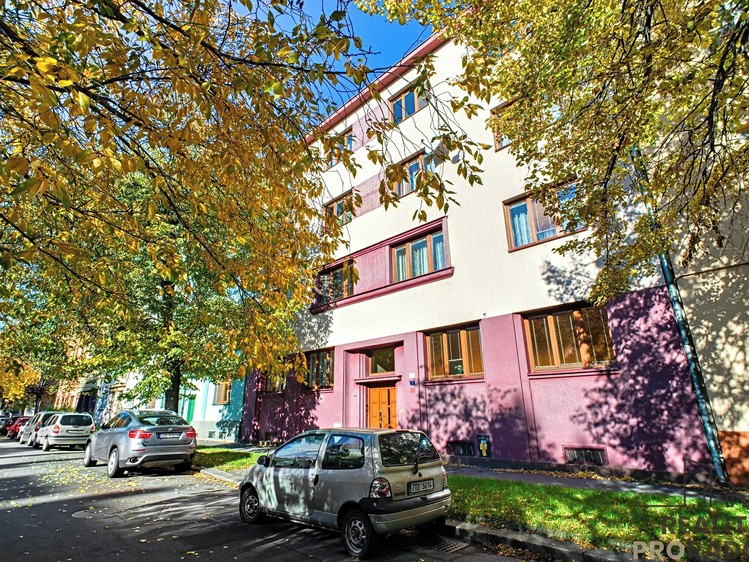 Prodej bytu 1+kk 45 m²