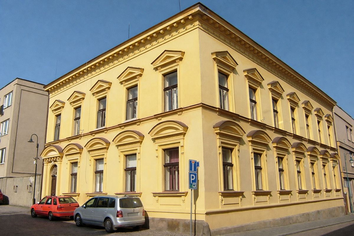 Prodej vícegeneračního domu 420 m², pozemek 424 m²