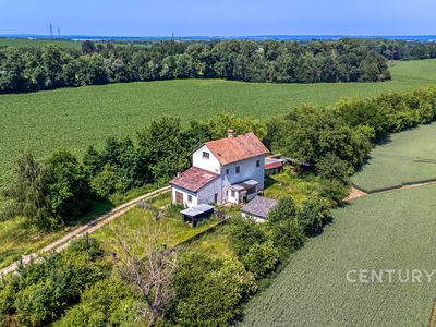 Prodej rodinného domu 341 m², pozemek 1120 m²
