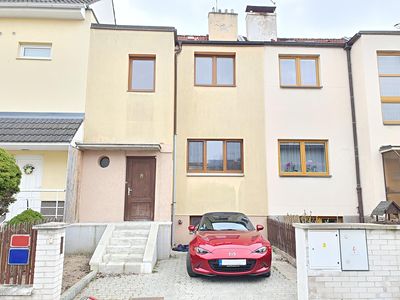 Prodej rodinného domu 100 m², pozemek 146 m²