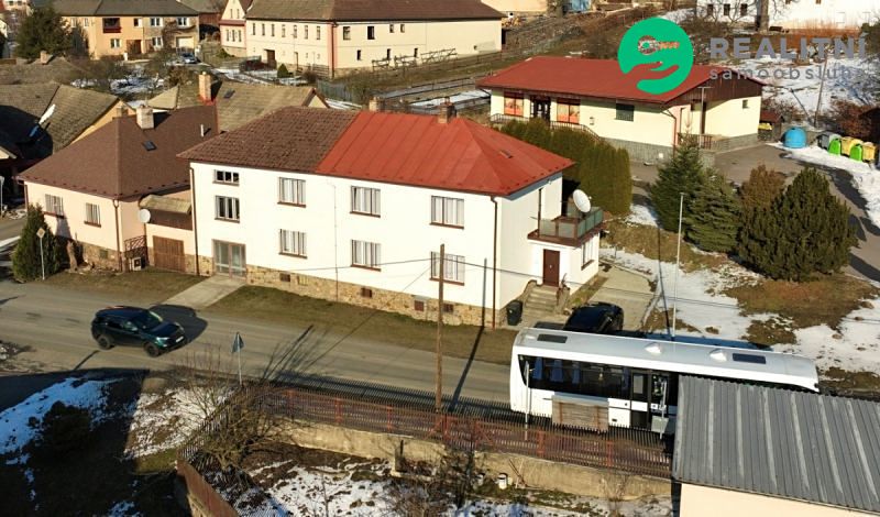 Prodej rodinného domu 590 m², pozemek 234 m² – fotografie 3