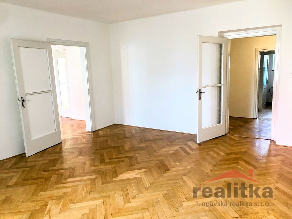 Pronájem bytu 4+1 160 m²