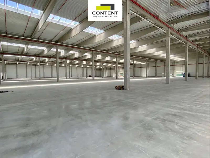Pronájem skladového prostoru 10080 m², Hranice – náhled fotky 2