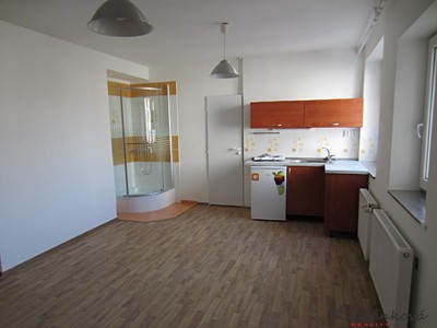 Pronájem bytu 1+kk 27 m²