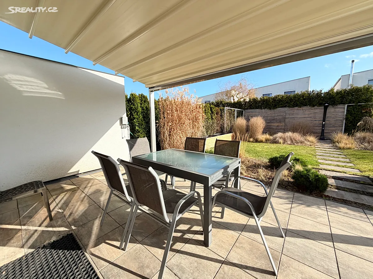 Prodej rodinného domu 157 m², pozemek 266 m², Praha