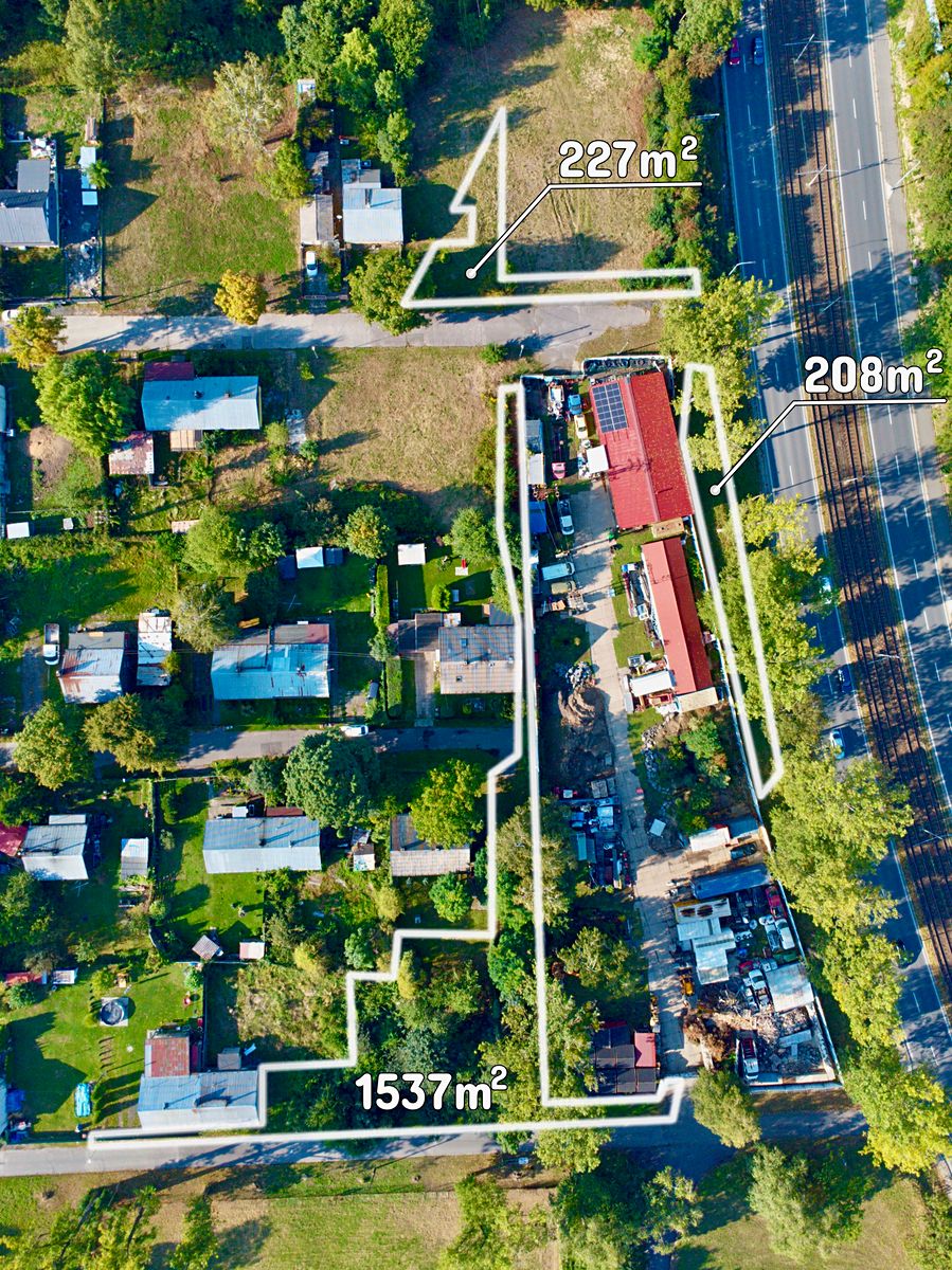 Prodej stavebního pozemku 1972 m² – fotografie 2