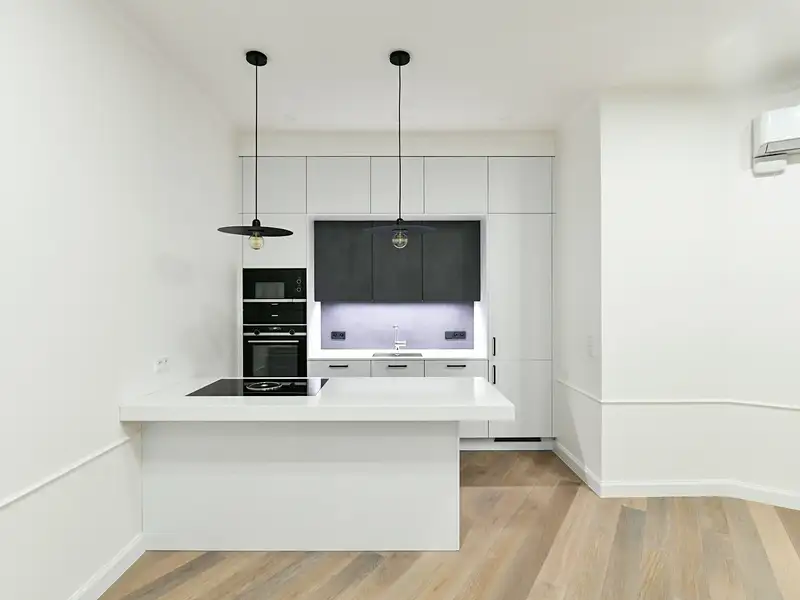 Pronájem bytu 4+kk 116 m², Praha – náhled fotky 3