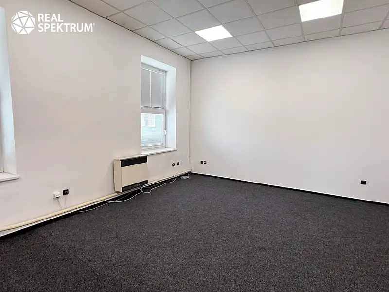Pronájem kanceláře 34 m², Brno – náhled fotky 1