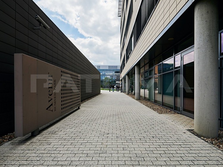 Gewerbefläche zur Miete, 1.261 m² (11 von 14)