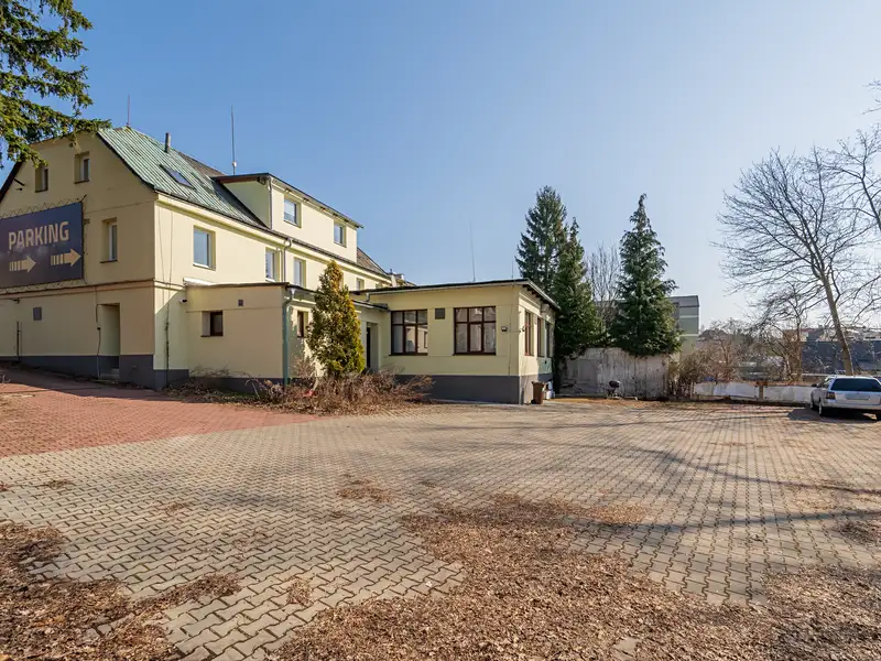 Prodej činžovního domu 460 m², Liberec – náhled fotky 1
