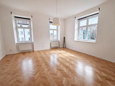 Pronájem bytu 2+kk 62 m²