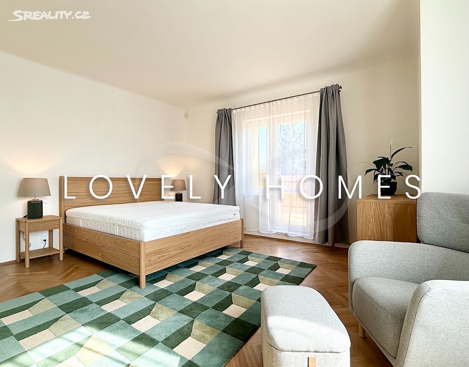 Pronájem  rodinného domu 210 m², pozemek 1 100 m² – pohled 4