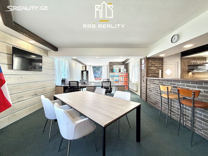 Prodej obchodního prostoru 98 m² – další