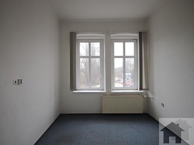 Комерційне приміщення в оренду, 58 м² (2 з 9)