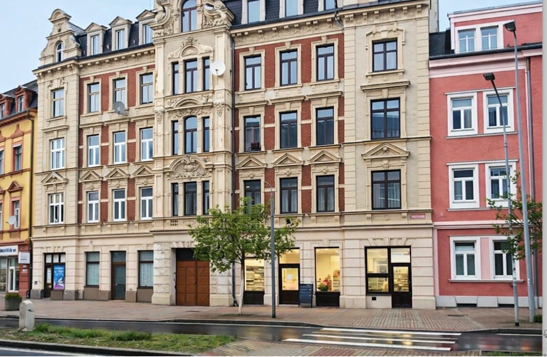 Prodej obchodního prostoru 143 m² – fotografie 3