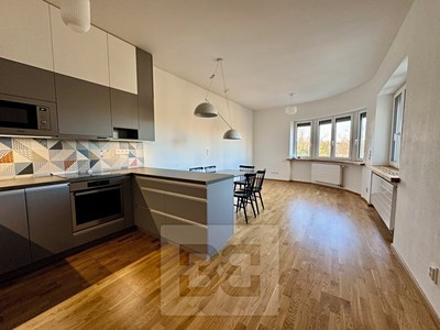 Pronájem bytu 3+kk 82 m² (Jednopodlažní)