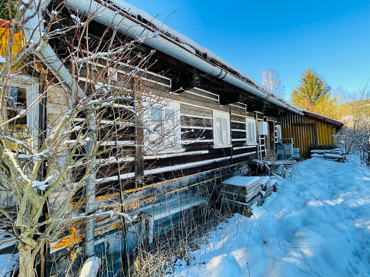 Prodej chalupy 200 m², pozemek 13025 m²