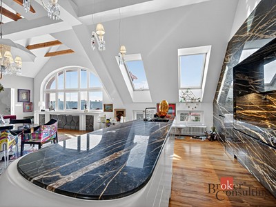 Prodej bytu 4+kk 191 m²