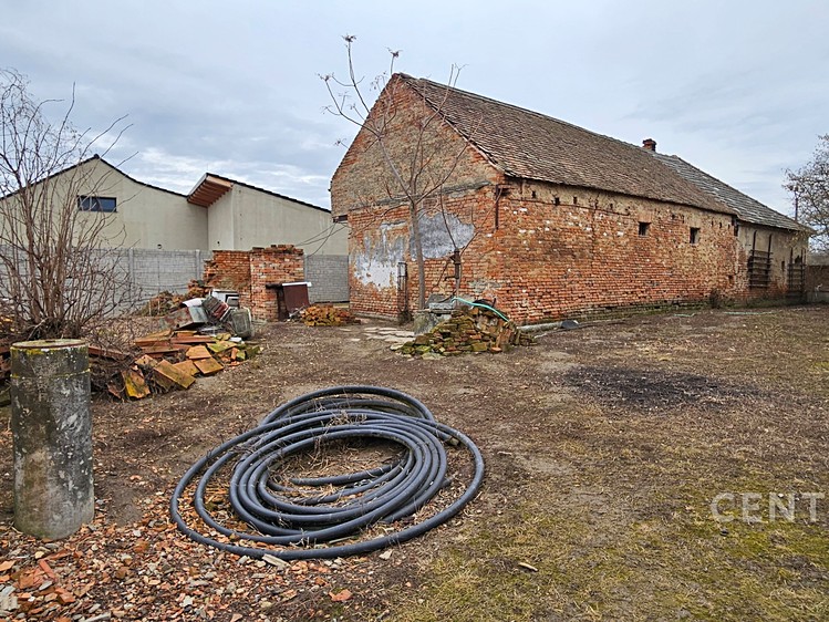Grundstück zum Kauf, 2.090 m² (3 von 11)