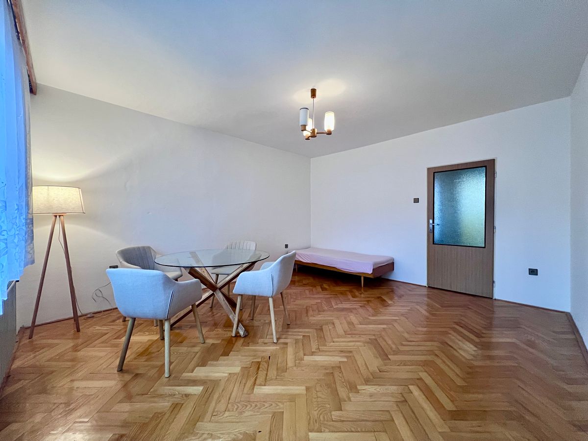 Prodej rodinného domu 131 m², pozemek 752 m² – fotografie 4