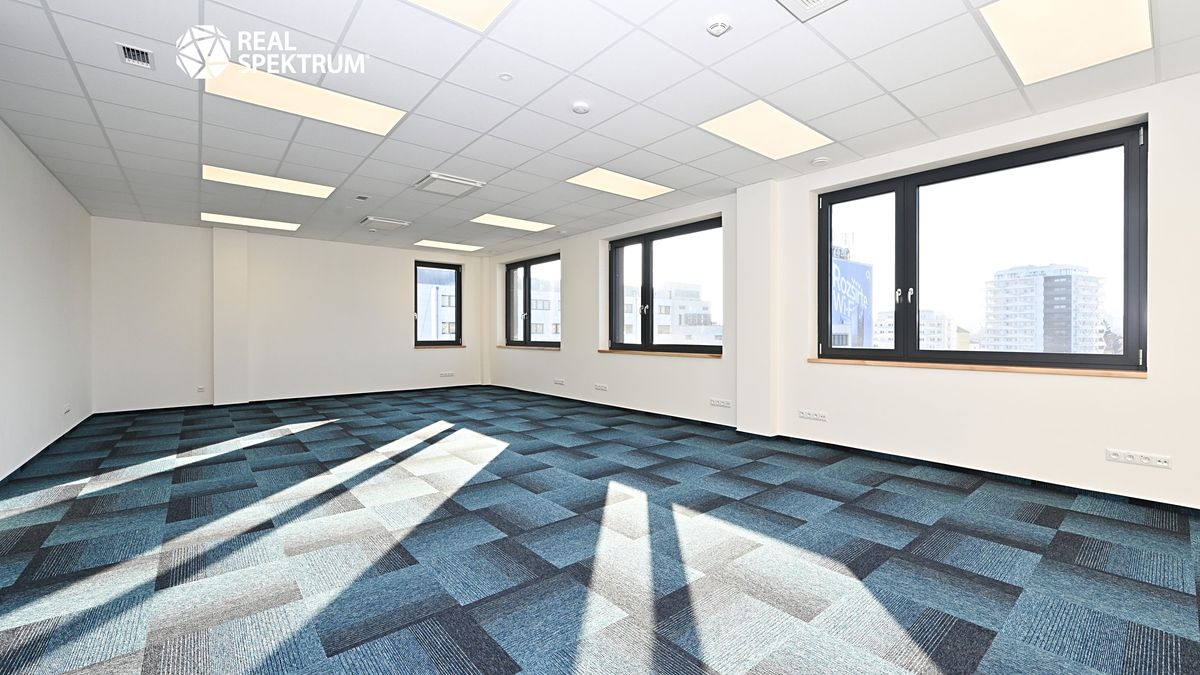 Pronájem kanceláře 64 m², Brno – fotka 1 z 3